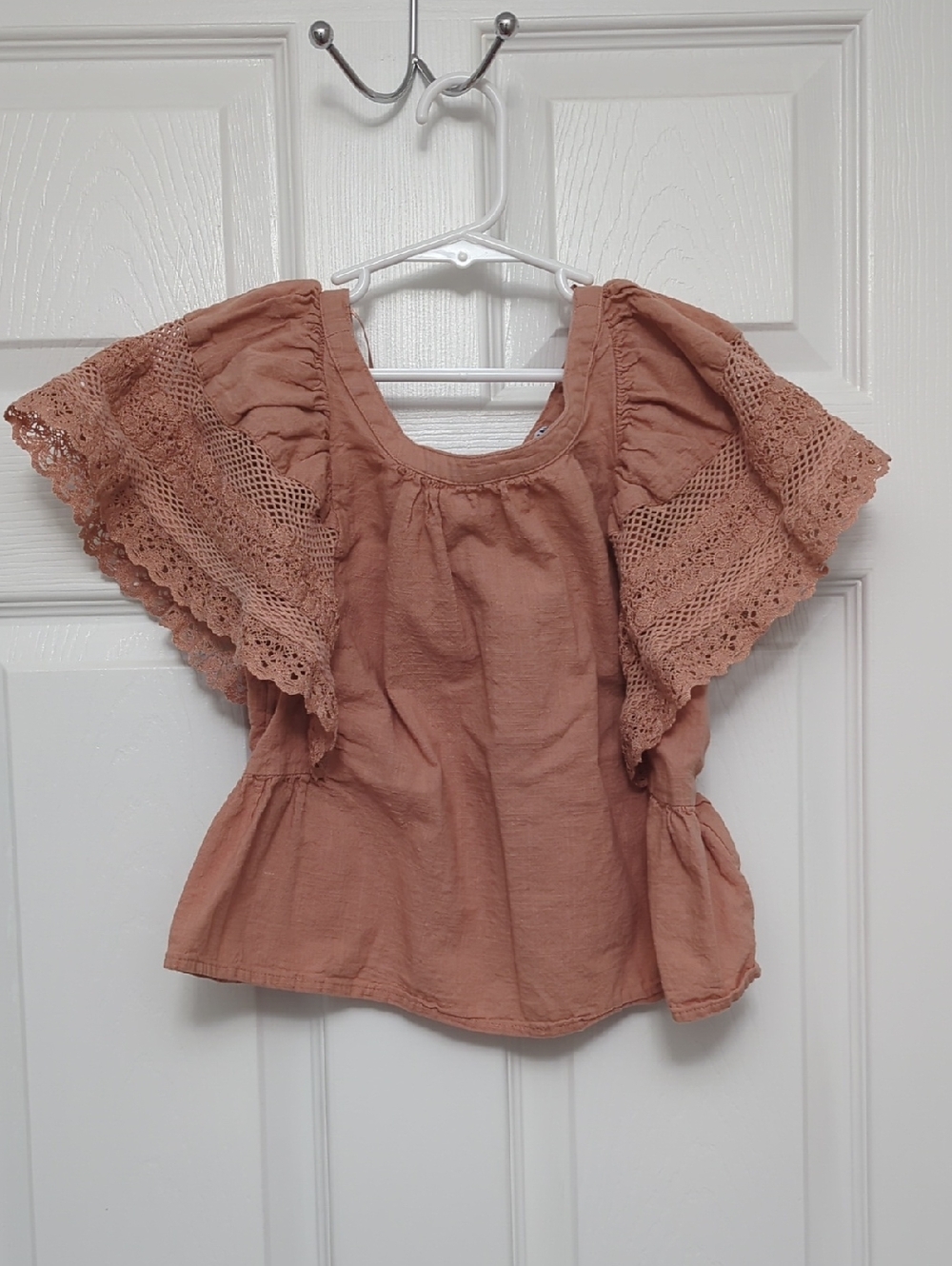 Old Navy Crochet Flutter Sleeve Top — Dusty Mauve